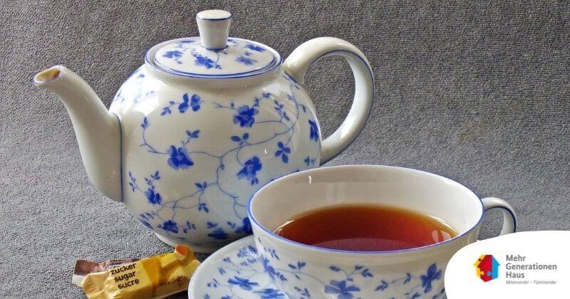 Teekanne und Teetasse, Foto: Annegret-Arlene, Pixabay